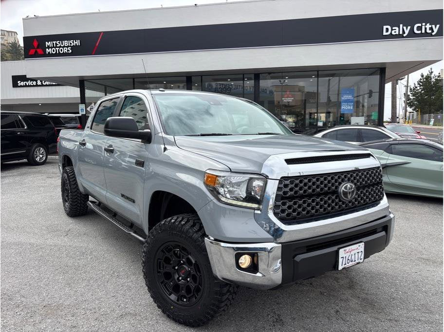 Used 2019 Toyota Tundra 4WD SR5 Pickup 4D 5 1/2 ft