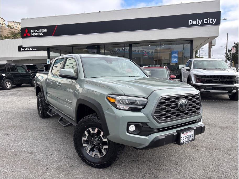 Used 2022 Toyota Tacoma 4WD TRD Off-Road Pickup 4D 5 ft